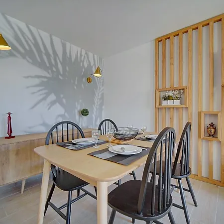 Immogroom- Renovated- Large Terrace- Ac- Shops- Parking * Cannes