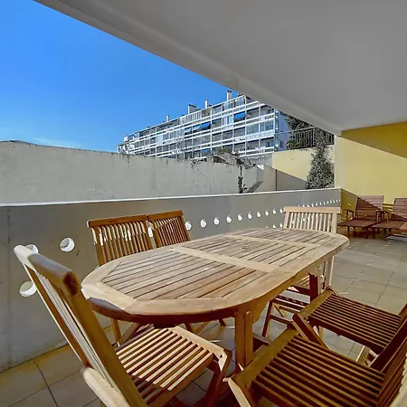 Upstays - Renovated- Large Terrace- Ac- Shops Cannes