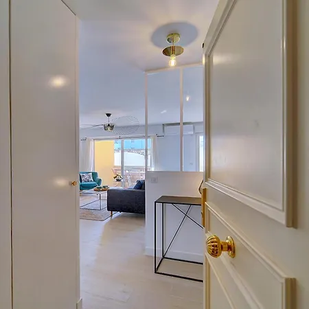 Immogroom- Renovated- Large Terrace- Ac- Shops- Parking Cannes